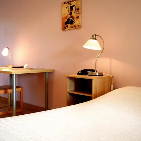 In Jungle Hotel Chassagny