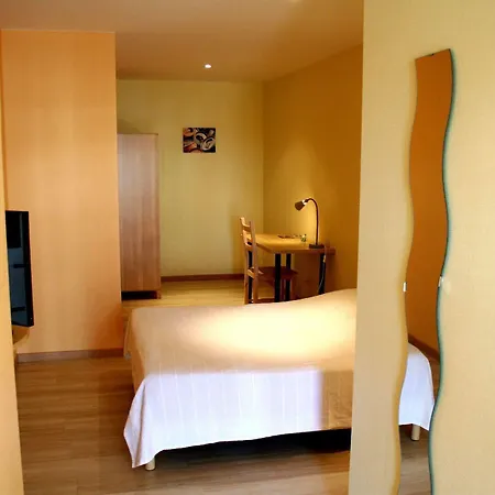 Hotel In Jungle Chassagny
